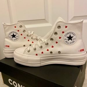 Converse Valentine's Edition